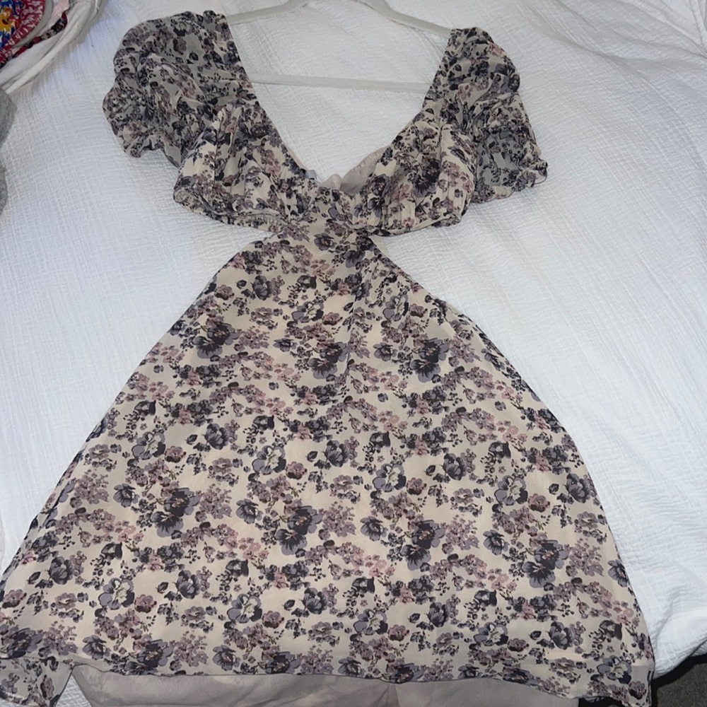NWT Sabo skirt cutout mini dress!